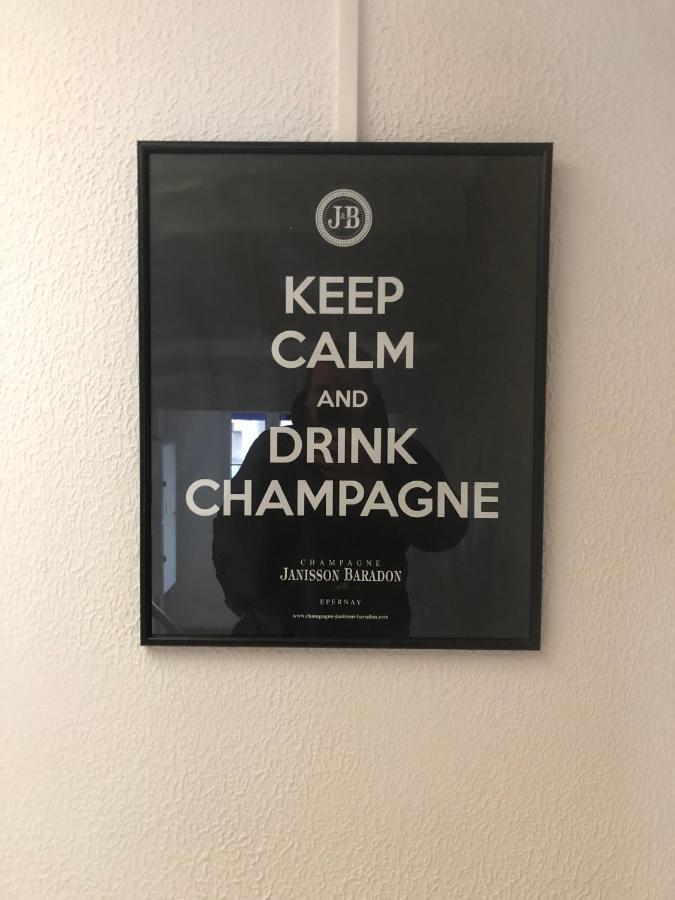 Le Gite Du Jard Épernay Exteriör bild